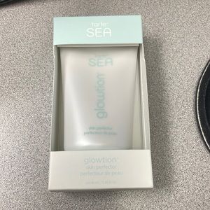 Tart sea glowtion skin perfecter
